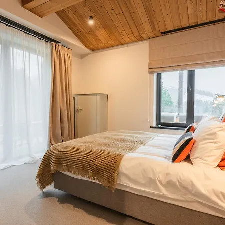 Hotel The Pines Bucegi